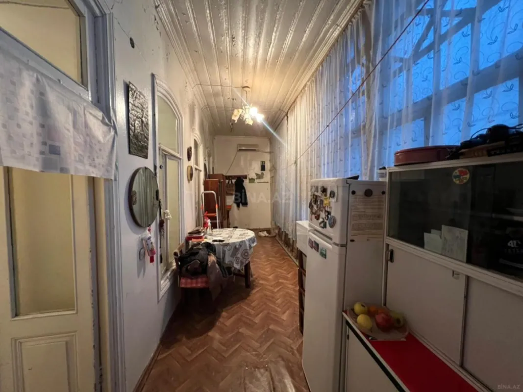 Satılır 2 otaqlı mənzil 72 m²