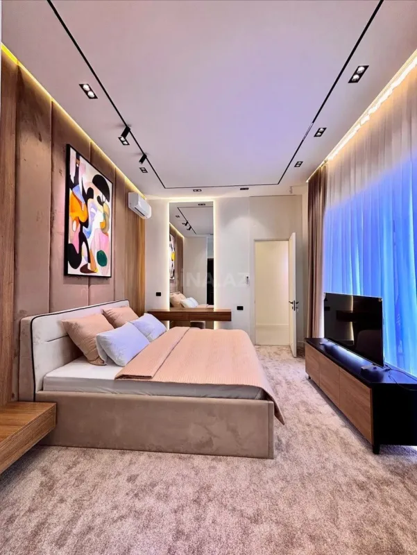 Kirayə verilir 5 otaqlı həyət evi 250 m²