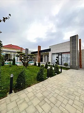 Kirayə verilir 5 otaqlı həyət evi 250 m²