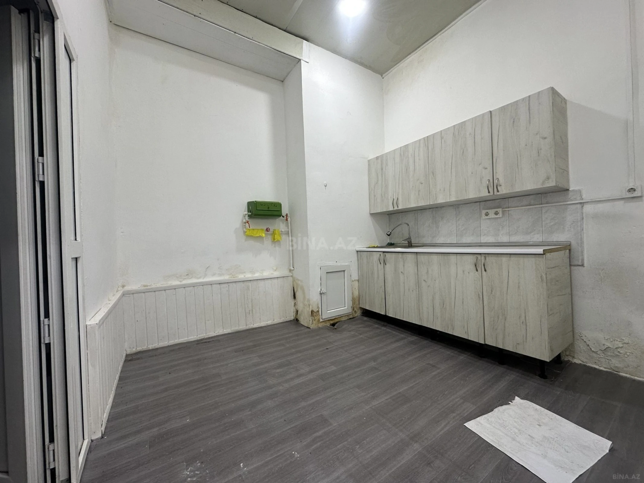 Kirayə verilir obyekt 255 m²