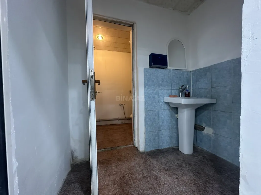 Kirayə verilir obyekt 255 m²