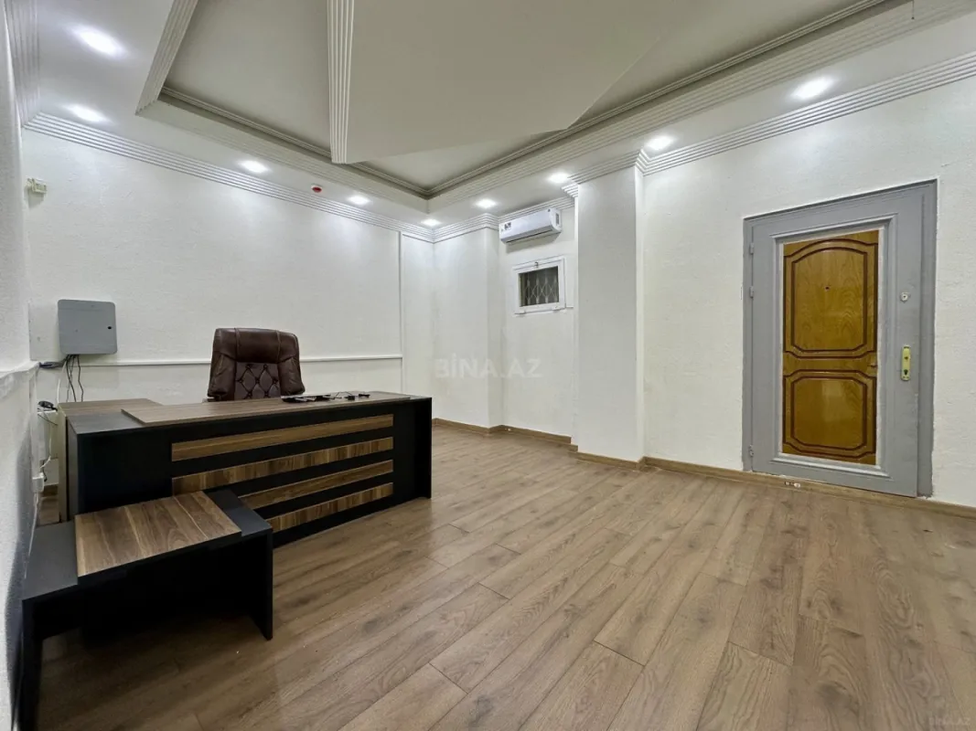 Kirayə verilir obyekt 255 m²