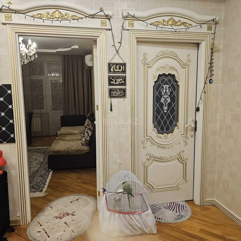 Satılır 2 otaqlı mənzil 62 m²