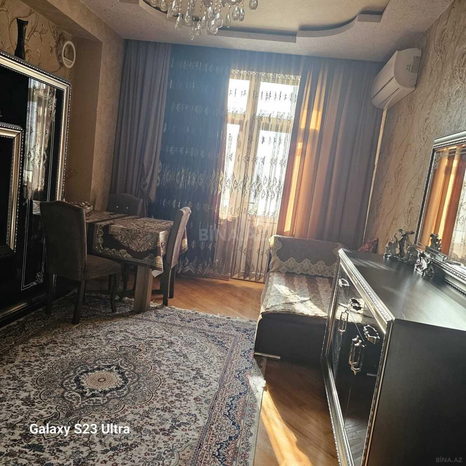 Satılır 2 otaqlı mənzil 62 m²