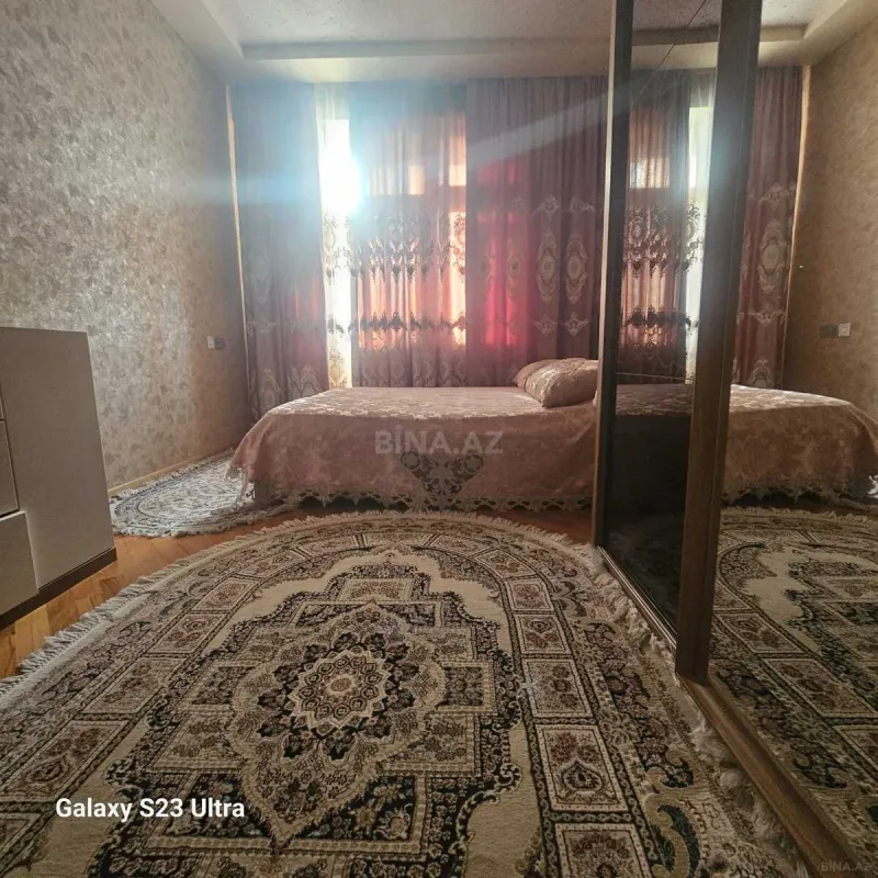 Satılır 2 otaqlı mənzil 62 m²
