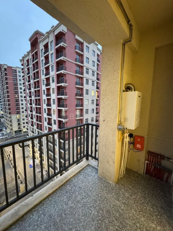 Satılır 2 otaqlı mənzil 70 m²
