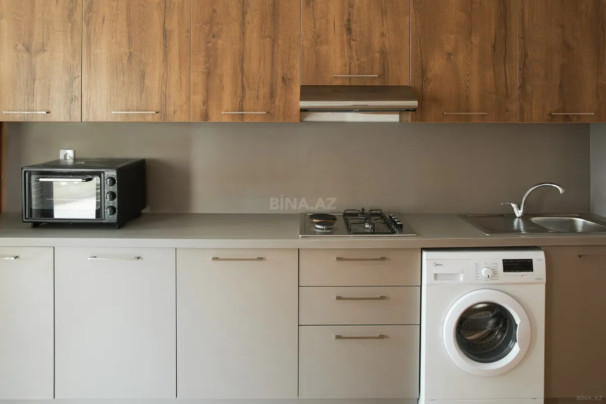 Kirayə verilir 3 otaqlı mənzil 150 m²