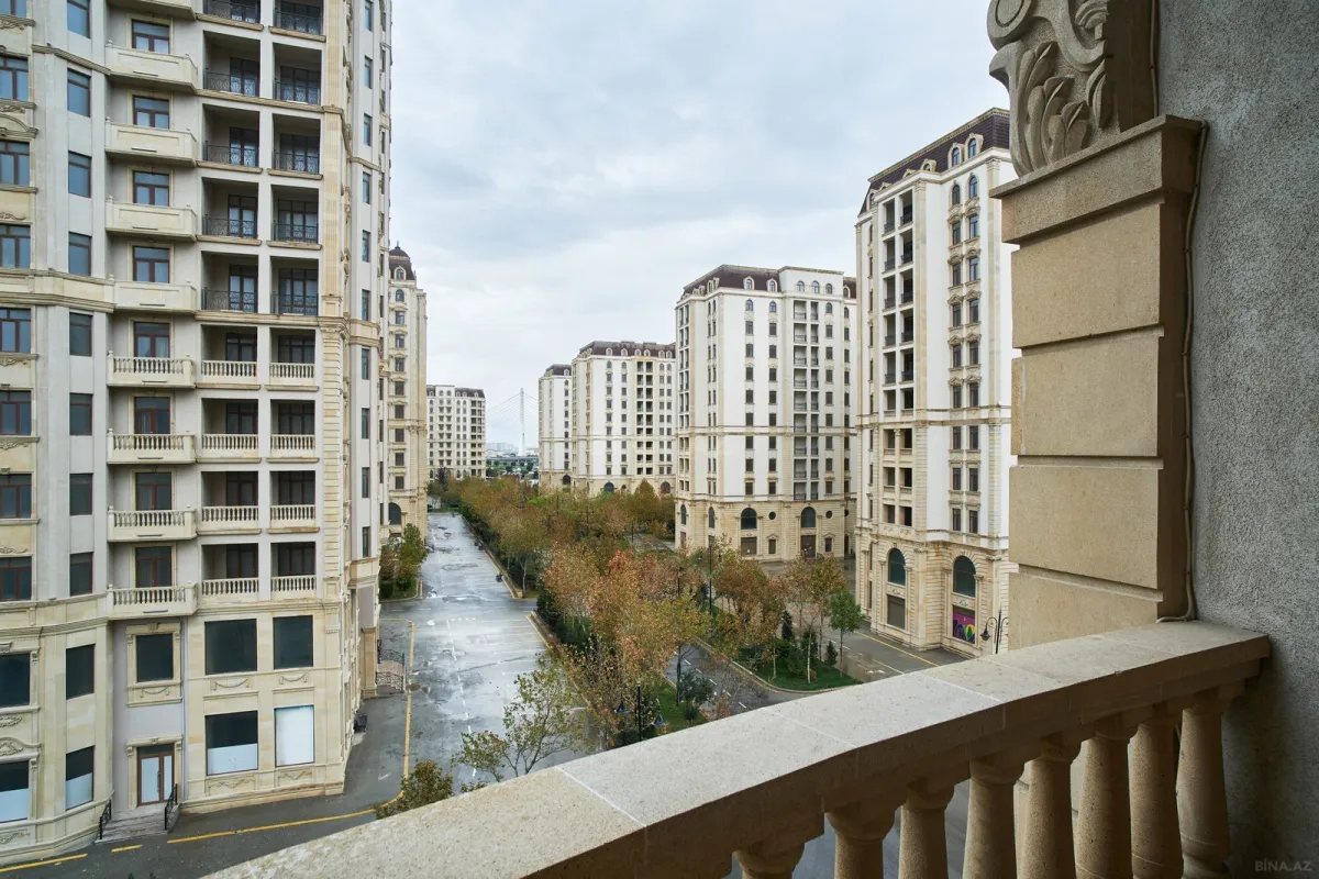 Kirayə verilir 3 otaqlı mənzil 150 m²