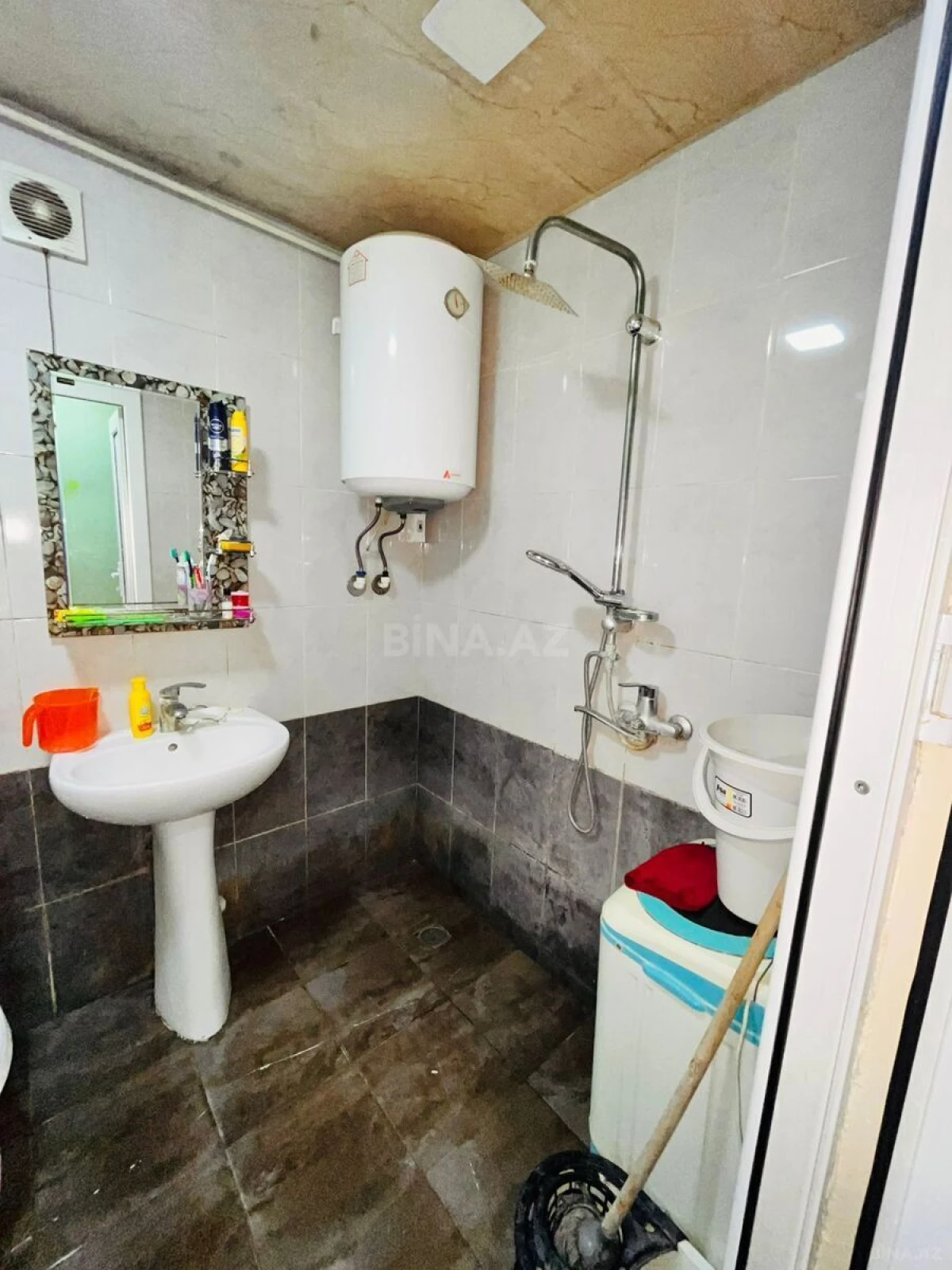 Satılır 2 otaqlı mənzil 55 m²