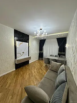 Satılır 2 otaqlı mənzil 85 m² — Bakı, Həzi Aslanov qəs. 2 otaq 85.00 m²