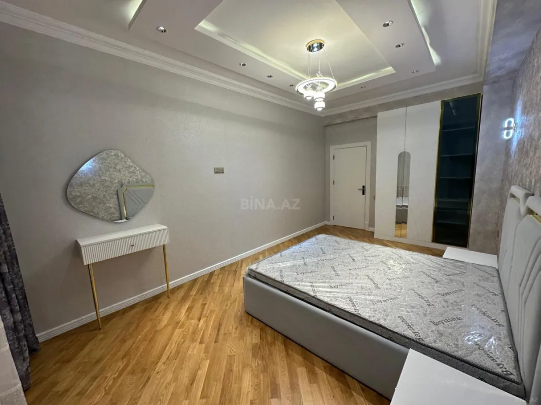 Satılır 2 otaqlı mənzil 85 m²