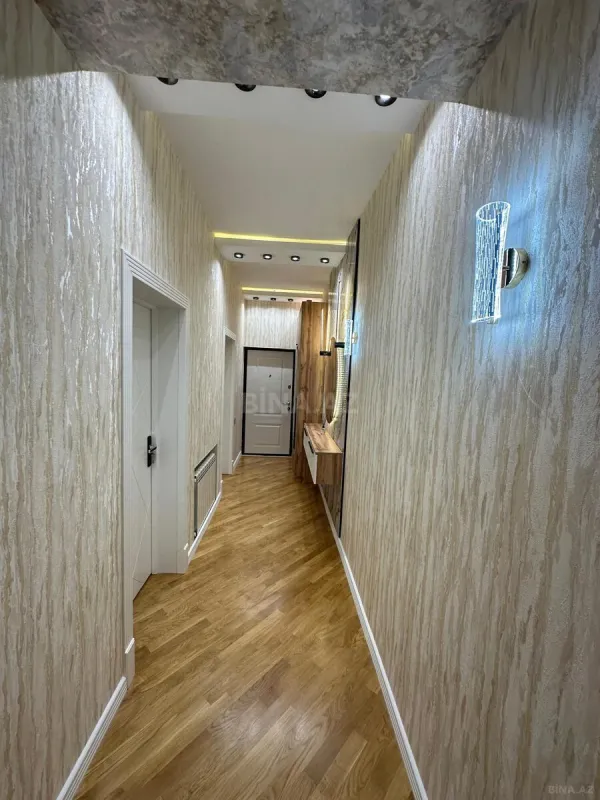 Satılır 2 otaqlı mənzil 85 m²