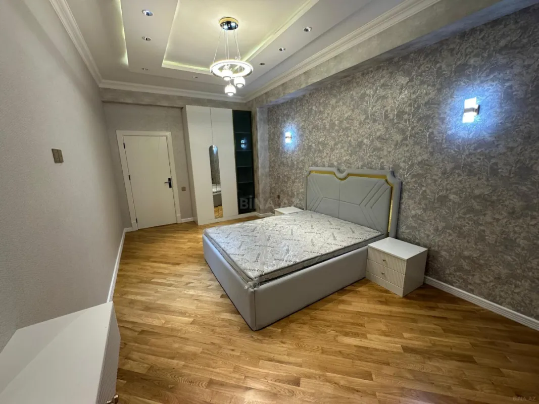 Satılır 2 otaqlı mənzil 85 m²