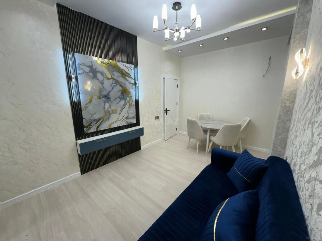Satılır 2 otaqlı mənzil 62 m²