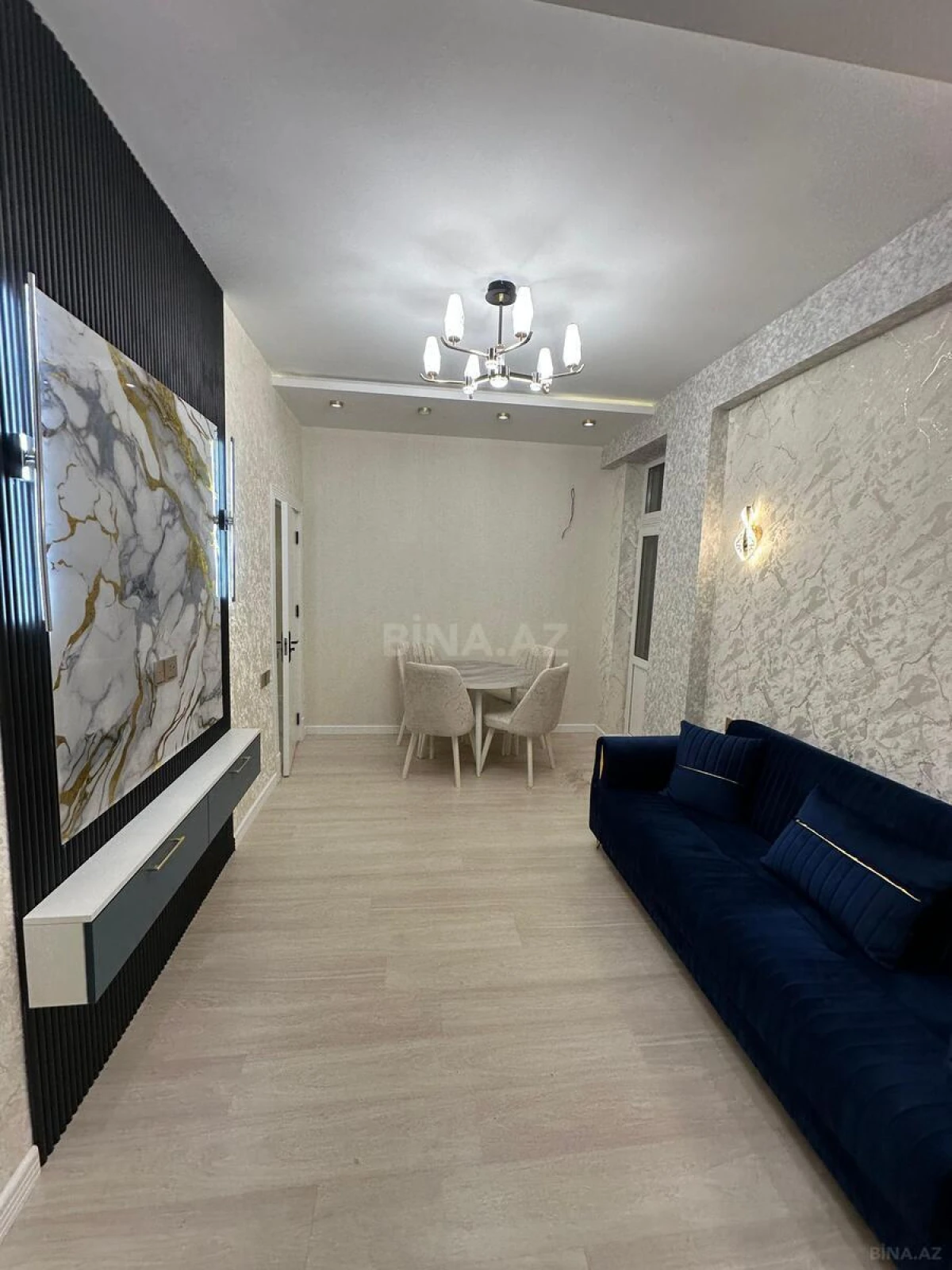 Satılır 2 otaqlı mənzil 62 m²