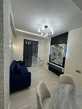Satılır 2 otaqlı mənzil 62 m²