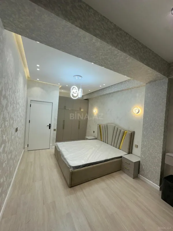 Satılır 2 otaqlı mənzil 62 m²