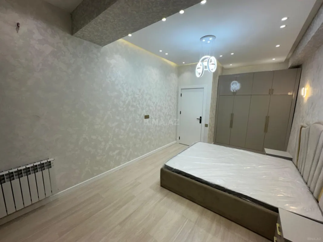 Satılır 2 otaqlı mənzil 62 m²