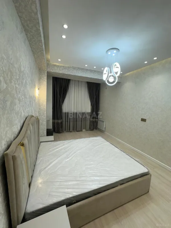 Satılır 2 otaqlı mənzil 62 m²