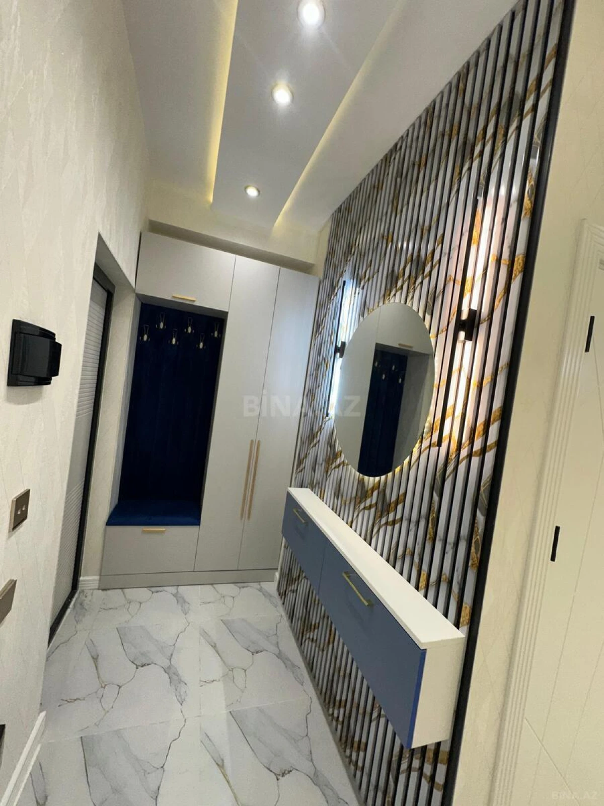 Satılır 2 otaqlı mənzil 62 m²