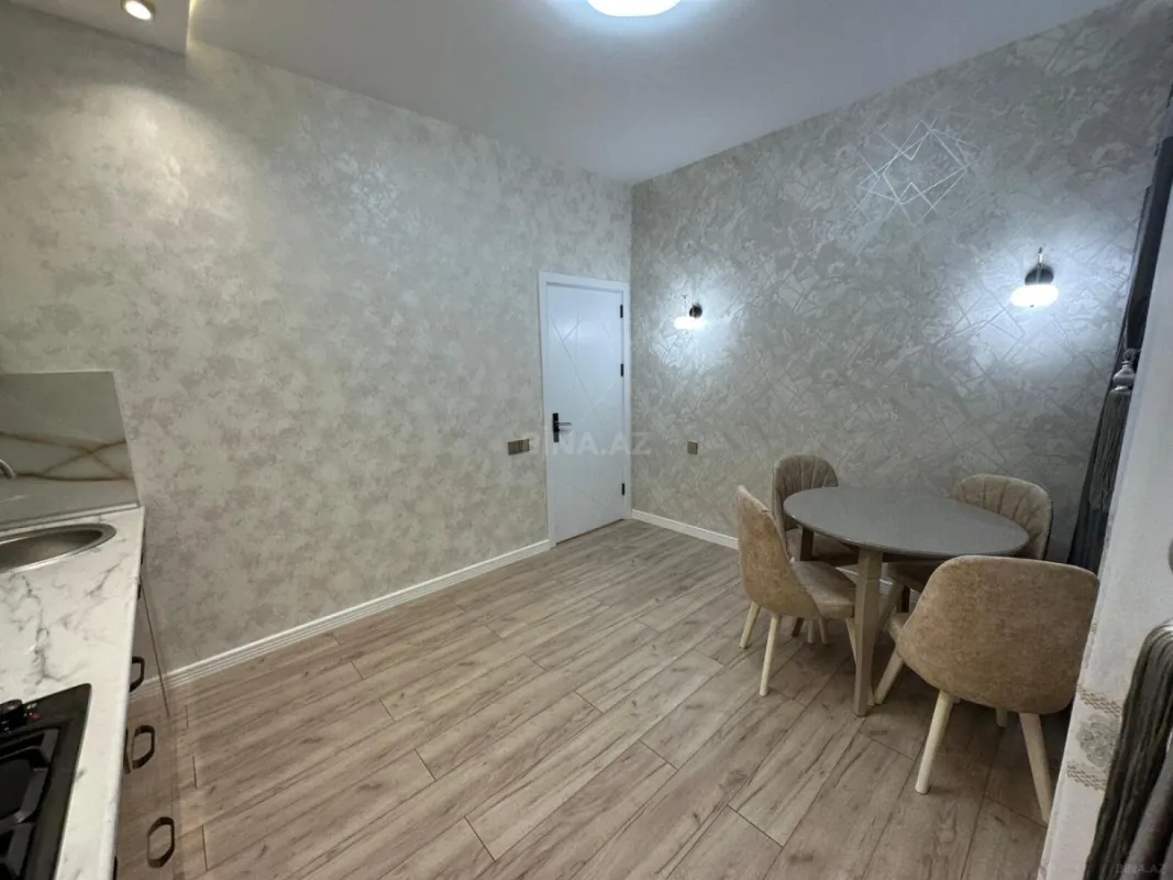 Satılır 2 otaqlı mənzil 85 m²