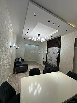 Satılır 2 otaqlı mənzil 85 m²