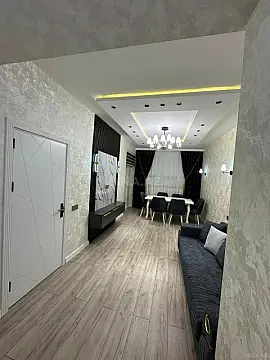 Satılır 2 otaqlı mənzil 85 m²