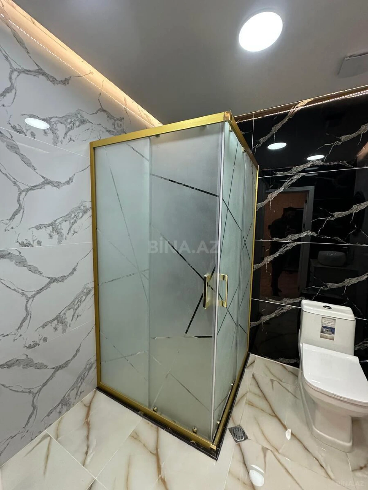 Satılır 2 otaqlı mənzil 85 m²