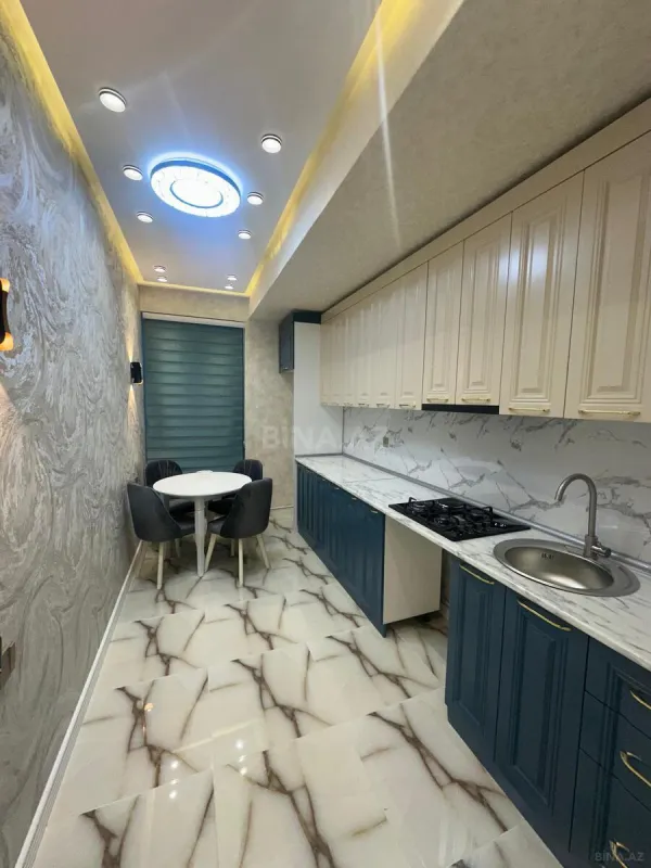 Satılır 2 otaqlı mənzil 75 m²