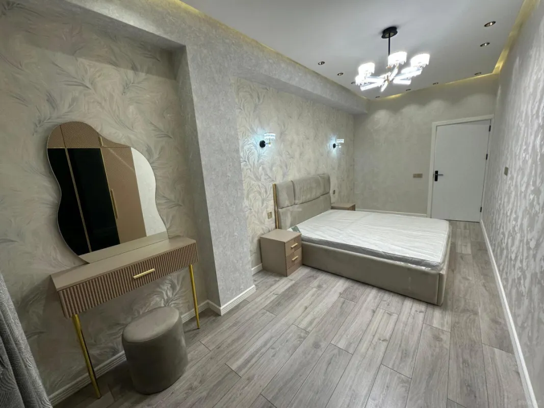Satılır 2 otaqlı mənzil 75 m²
