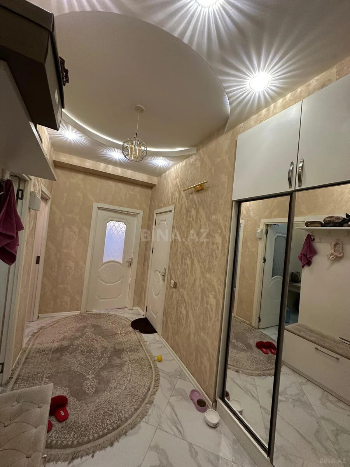 Satılır 2 otaqlı mənzil 65 m²