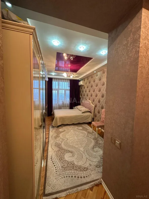 Satılır 2 otaqlı mənzil 65 m²
