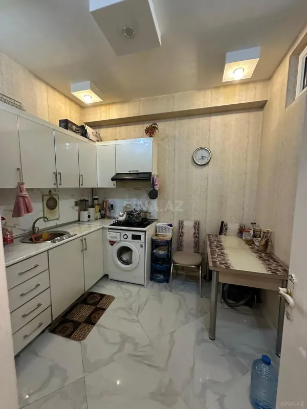 Satılır 2 otaqlı mənzil 65 m²