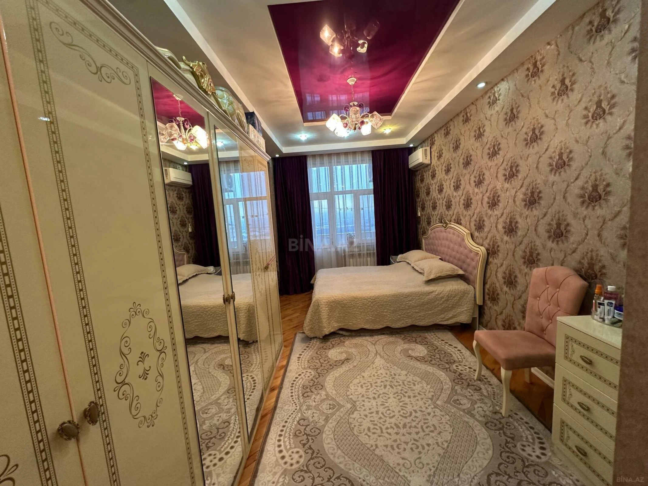 Satılır 2 otaqlı mənzil 65 m²