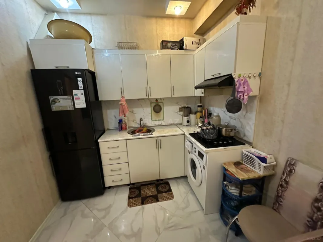 Satılır 2 otaqlı mənzil 65 m²