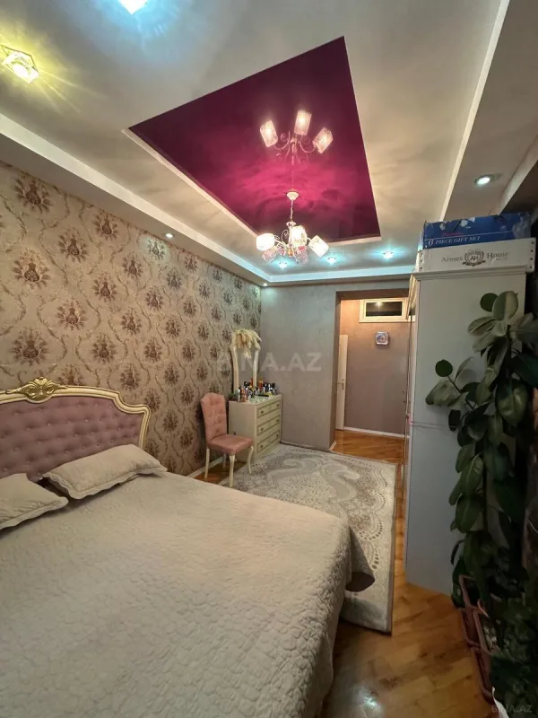 Satılır 2 otaqlı mənzil 65 m²