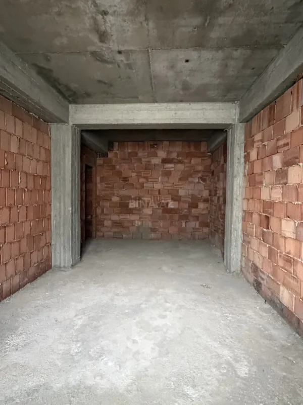 Satılır 1 otaqlı mənzil 54 m²