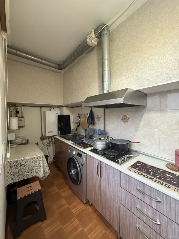 Satılır 2 otaqlı mənzil 68 m²