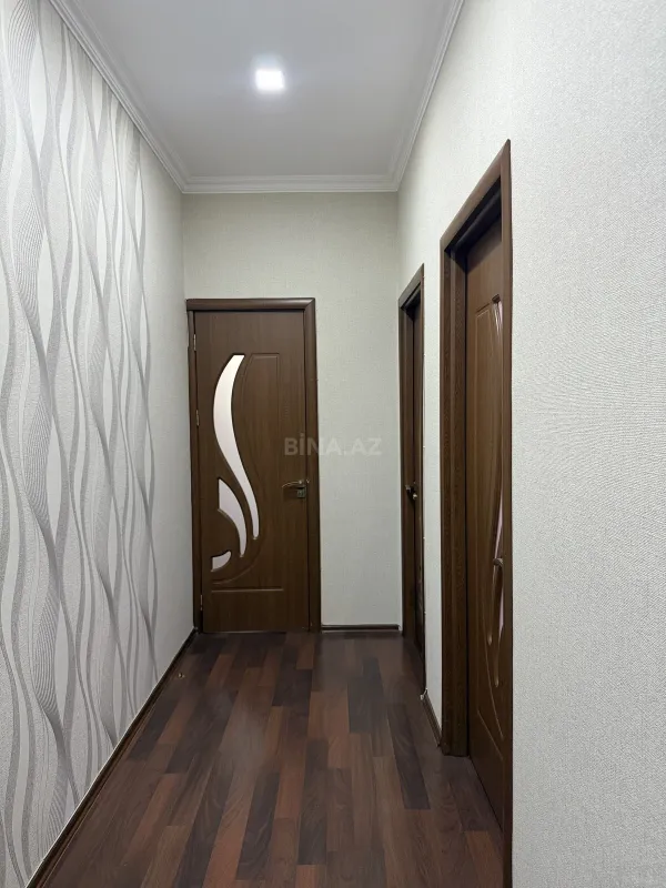 Satılır 2 otaqlı mənzil 68 m²