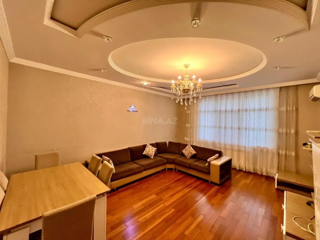 Satılır 2 otaqlı mənzil 95 m²