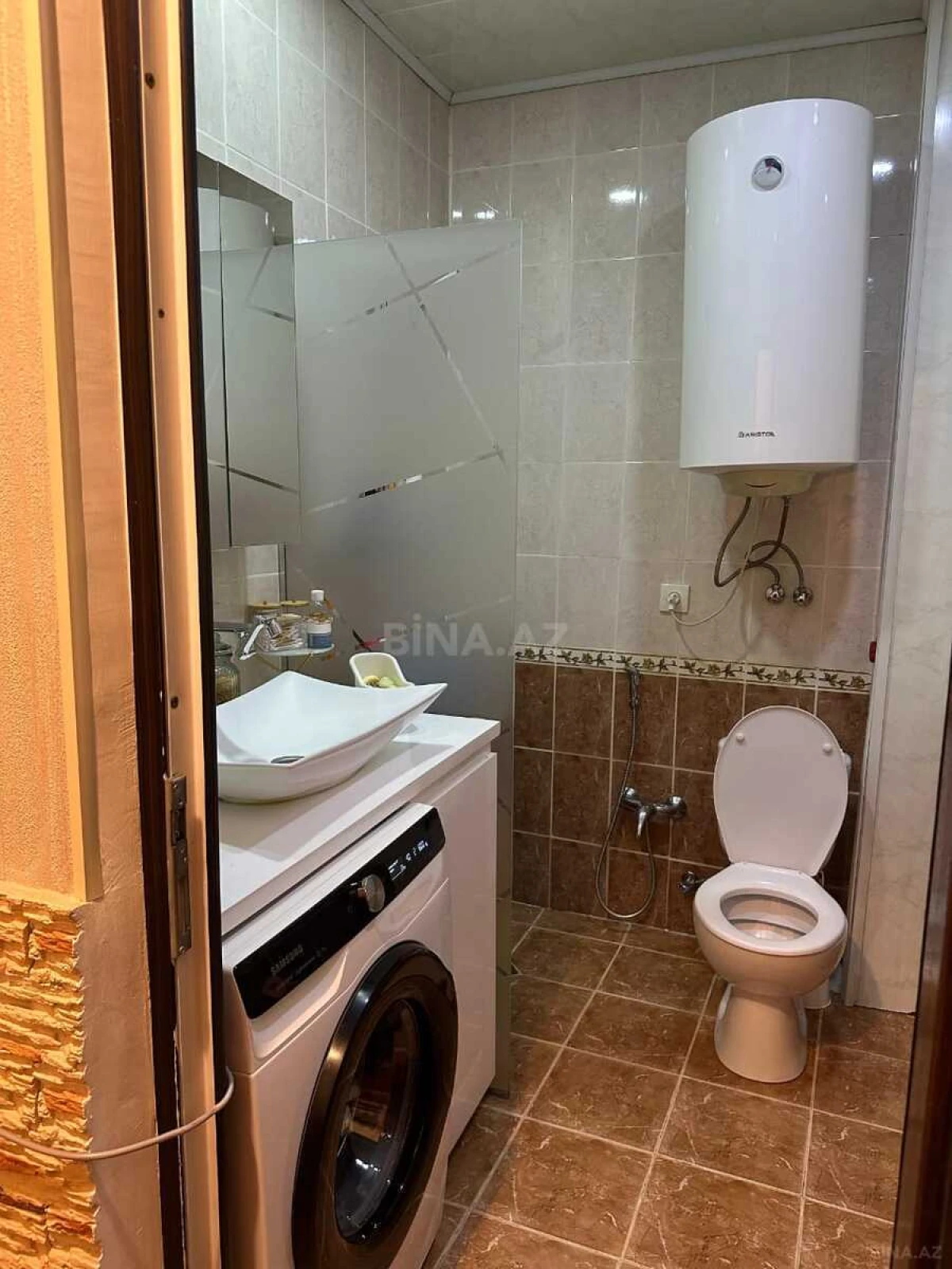 Satılır 2 otaqlı mənzil 60 m²