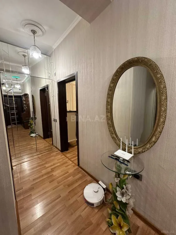 Satılır 2 otaqlı mənzil 60 m²