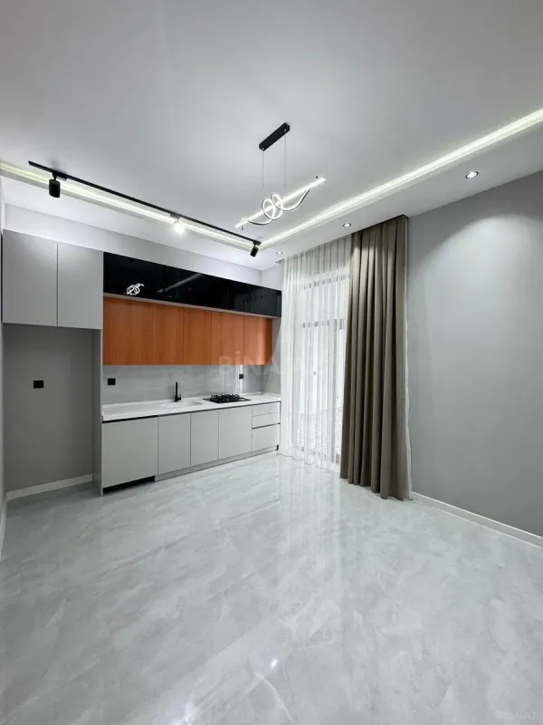 Satılır 4 otaqlı həyət evi 180 m²