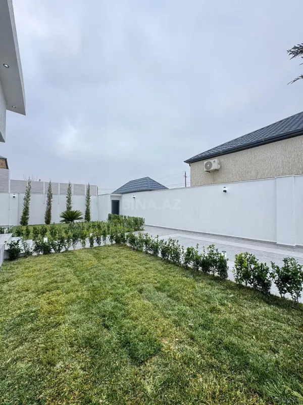 Satılır 4 otaqlı həyət evi 180 m²