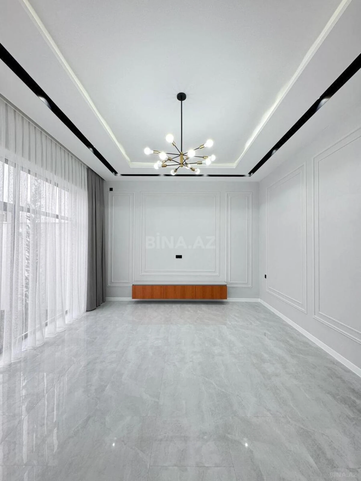 Satılır 4 otaqlı həyət evi 180 m²