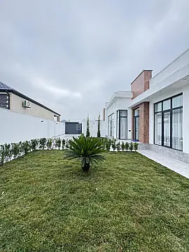 Satılır 4 otaqlı həyət evi 180 m²