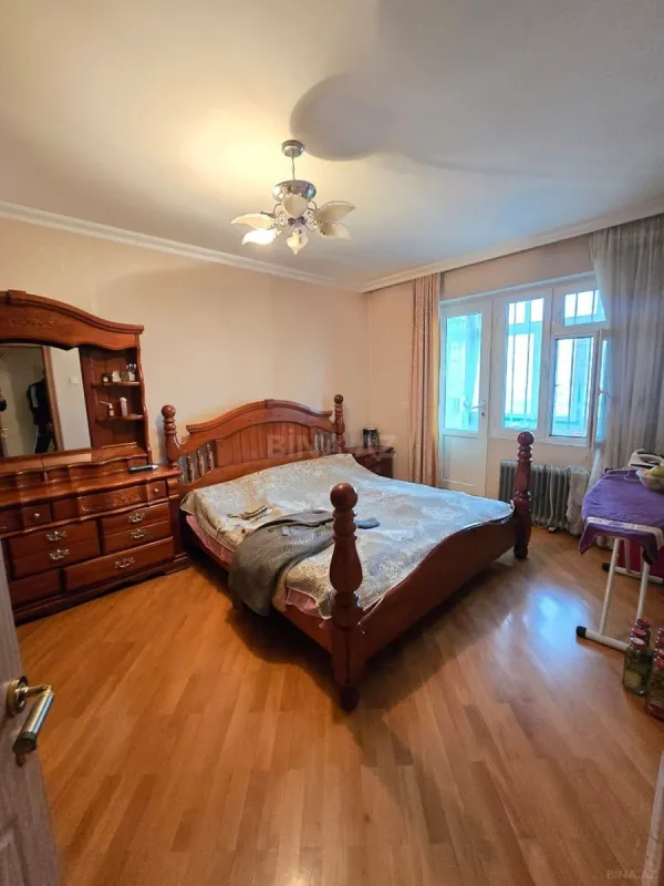 Satılır 3 otaqlı mənzil 75 m²