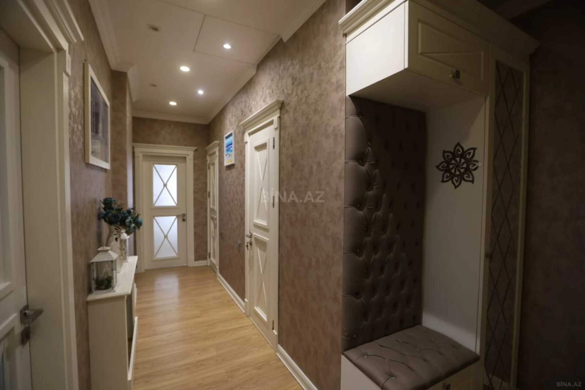 Satılır 3 otaqlı mənzil 100 m²