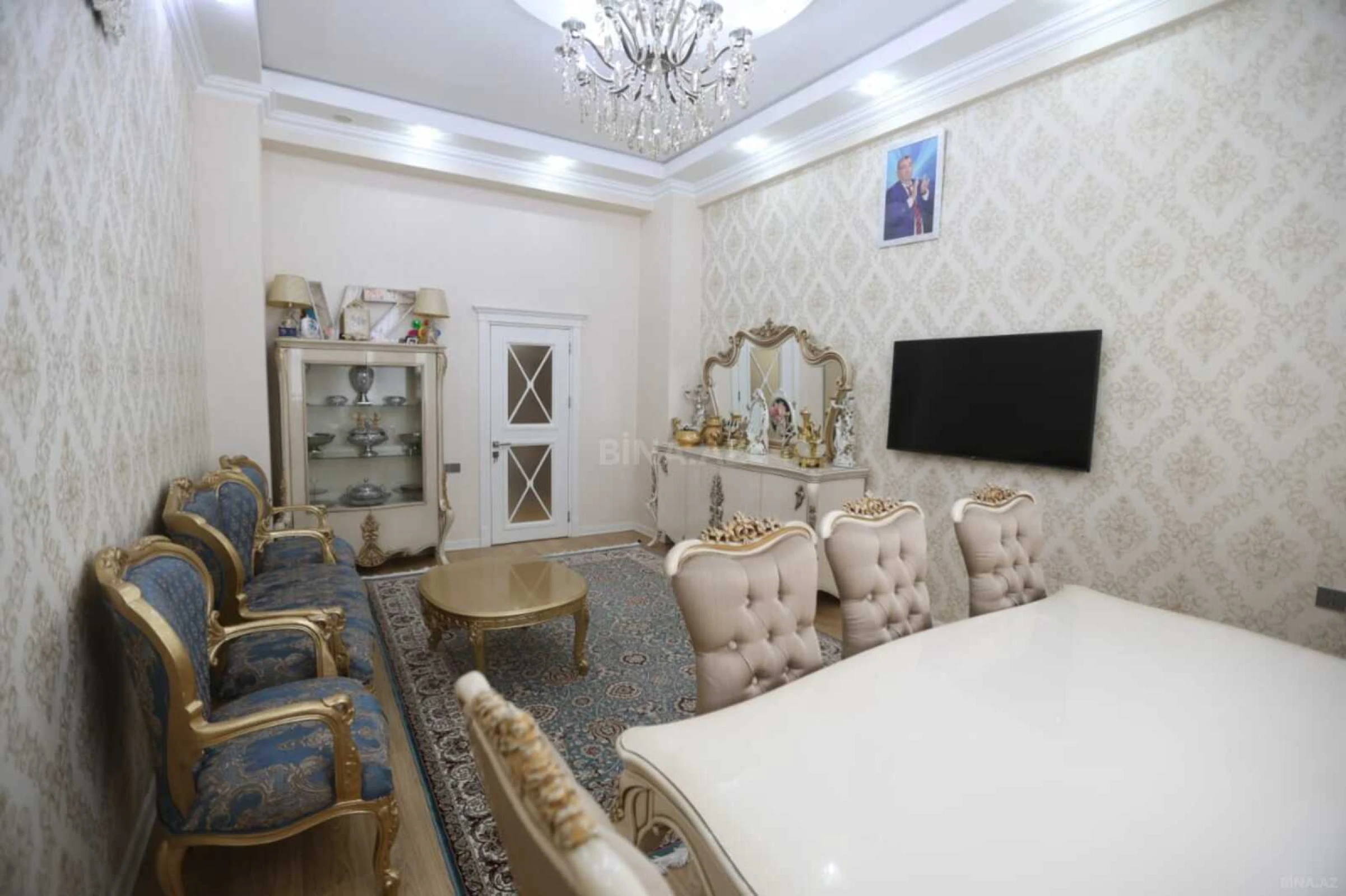 Satılır 3 otaqlı mənzil 100 m²