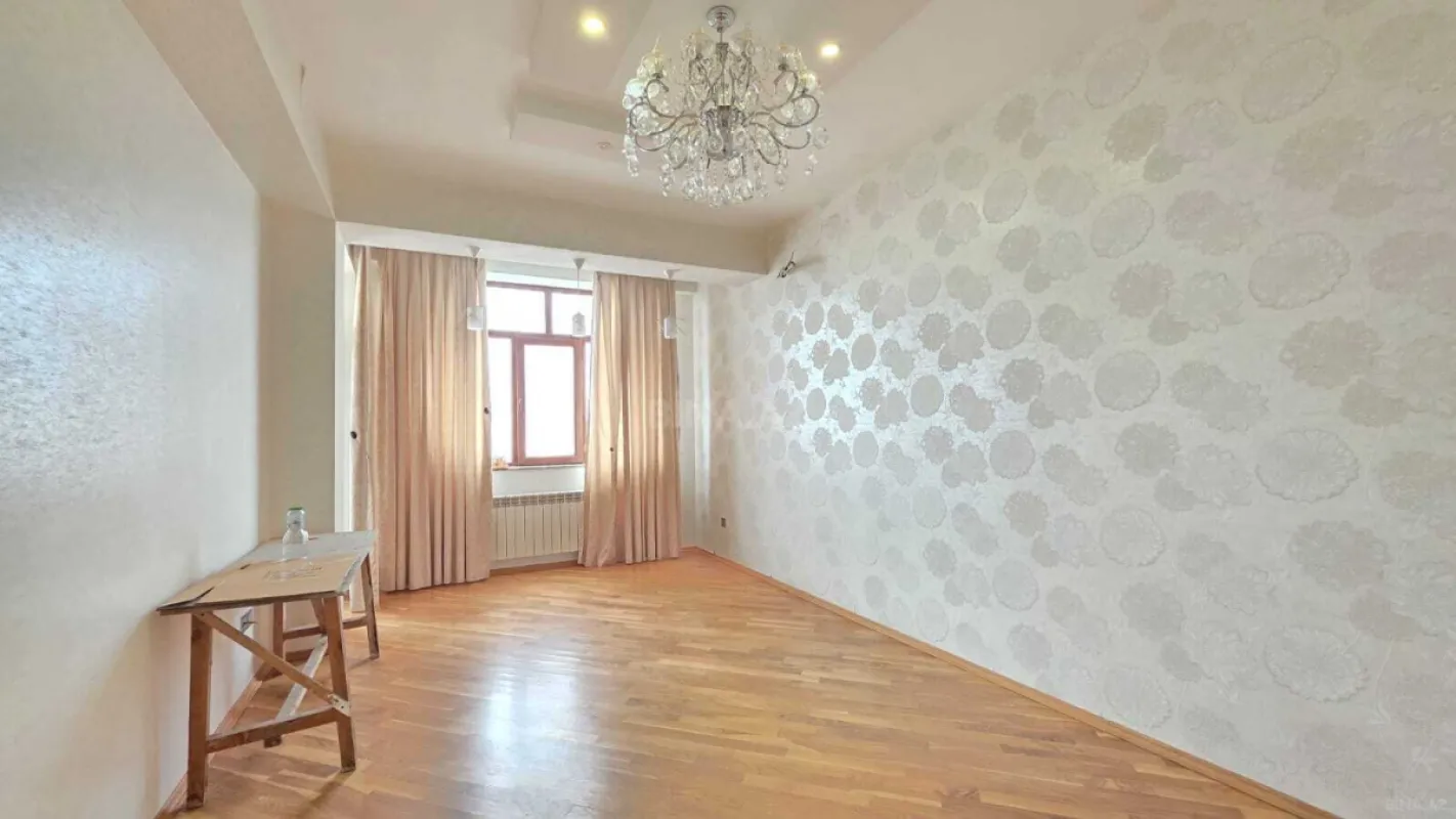 Satılır 3 otaqlı mənzil 100 m²